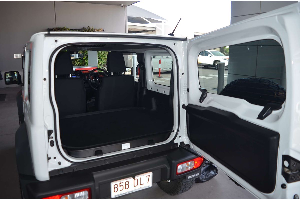 2022 Suzuki Jimny GLX GJ