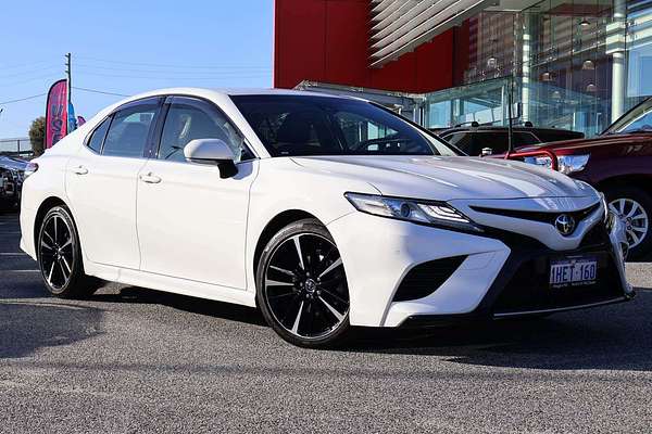 2018 Toyota Camry SX GSV70R