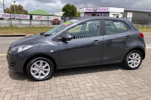 2013 Mazda 2 Neo Sport DE Series 2