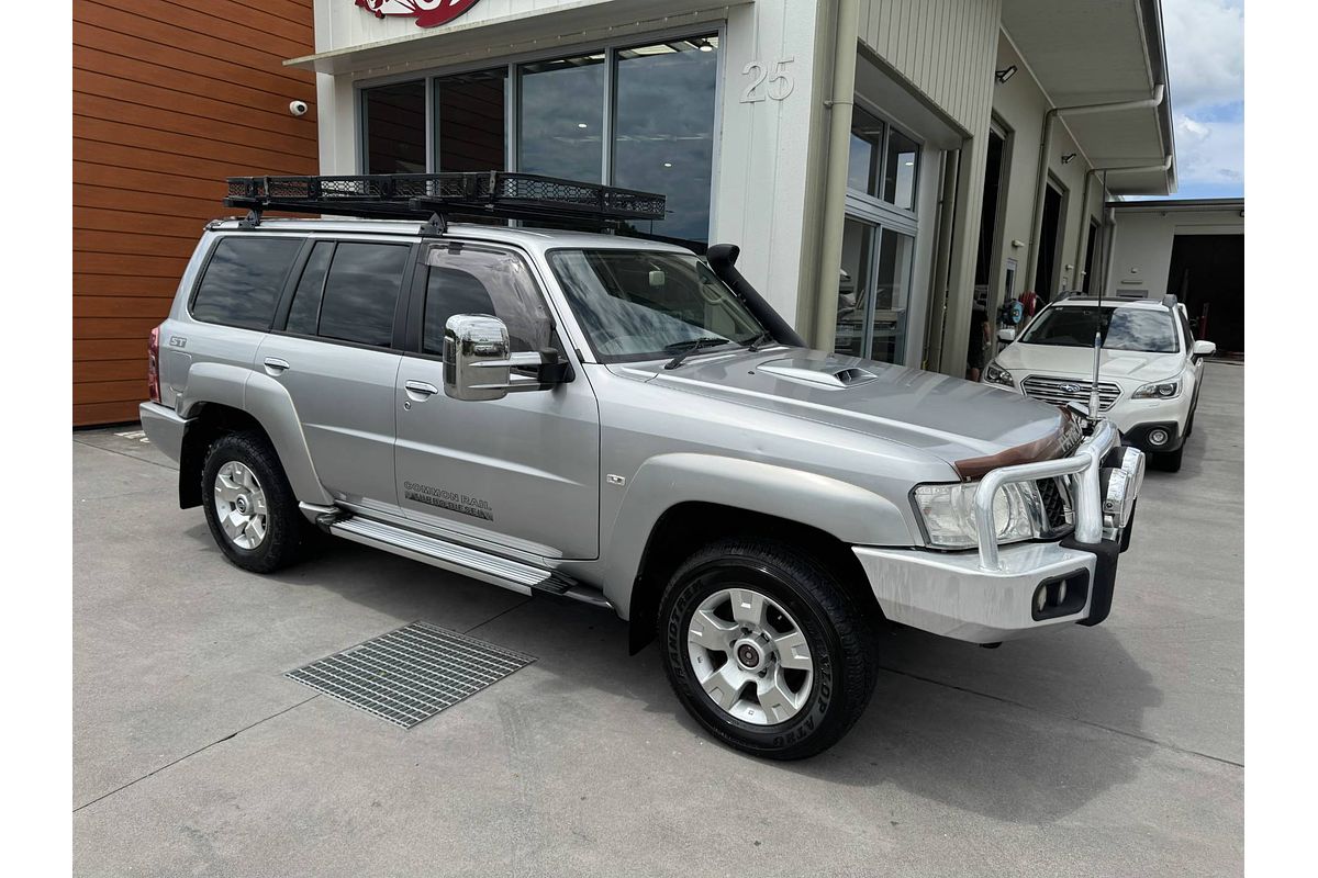 2012 Nissan Patrol ST GU 8
