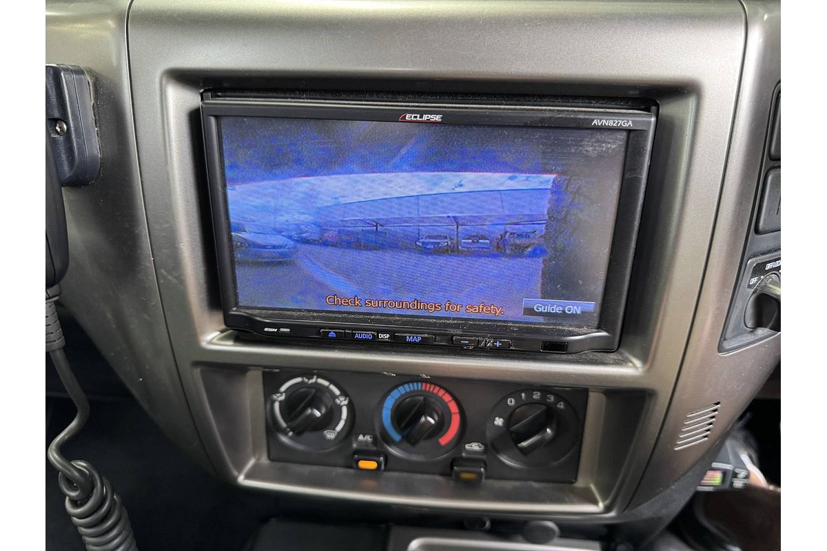 2012 Nissan Patrol ST GU 8