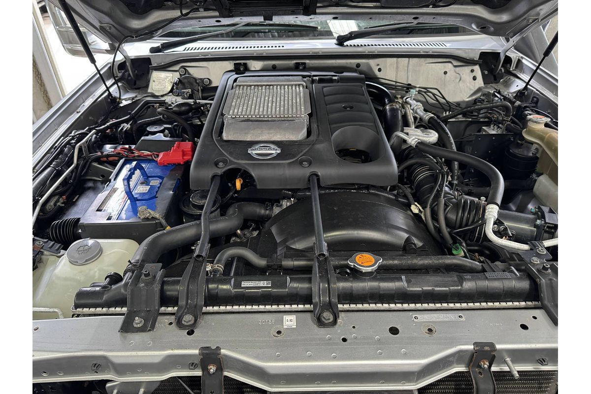 2012 Nissan Patrol ST GU 8