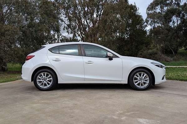 2018 Mazda 3 Neo Sport BN Series