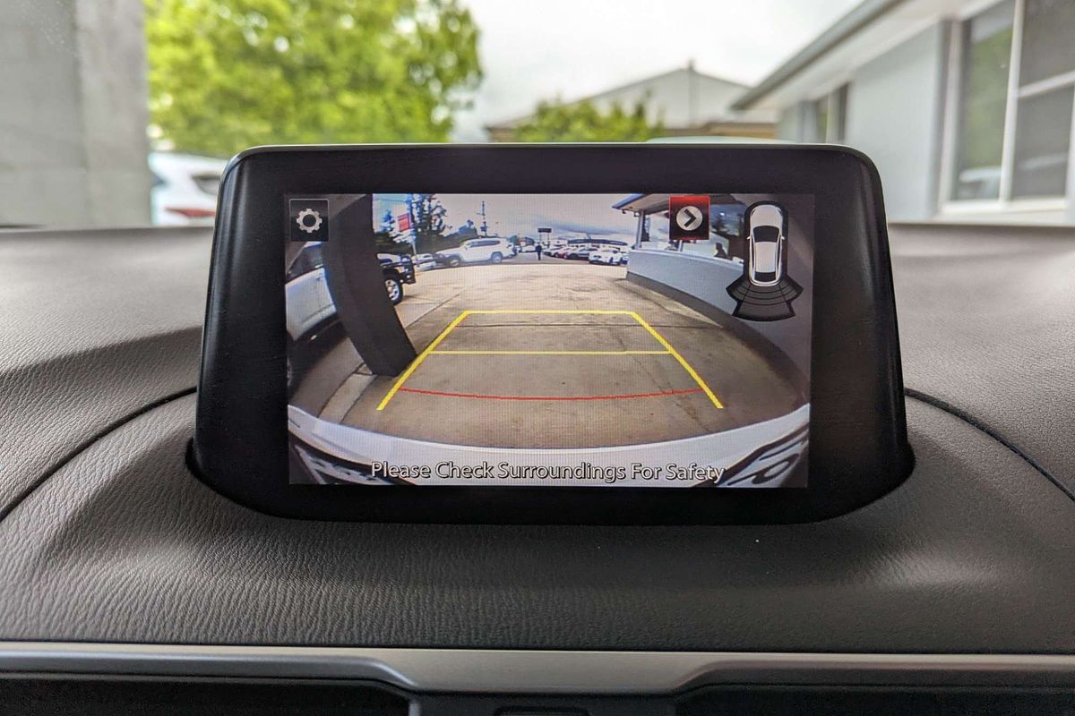 2018 Mazda 3 Neo Sport BN Series