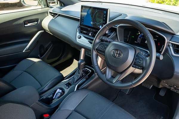 2024 Toyota Corolla Cross GXL MXGH10R
