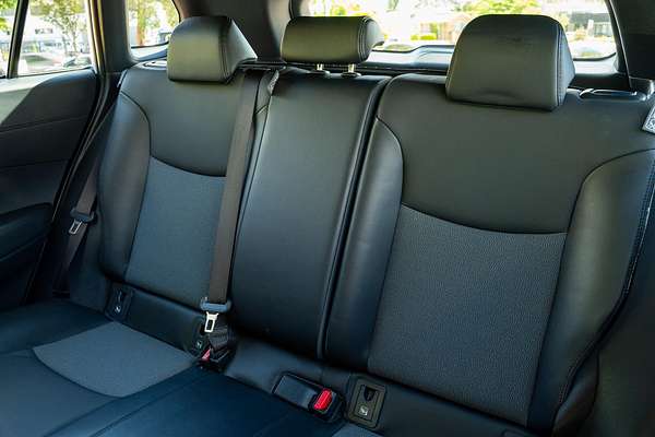 2024 Toyota Corolla Cross GXL MXGH10R