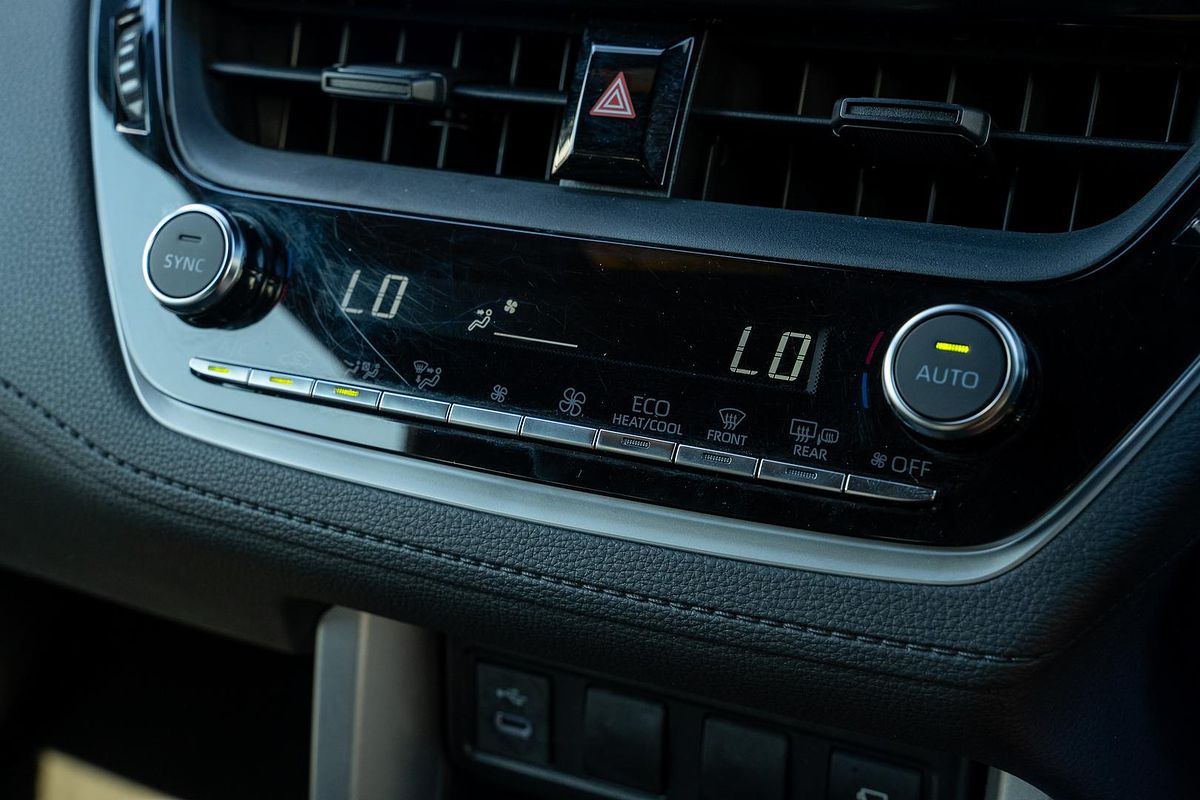 2024 Toyota Corolla Cross GXL MXGH10R