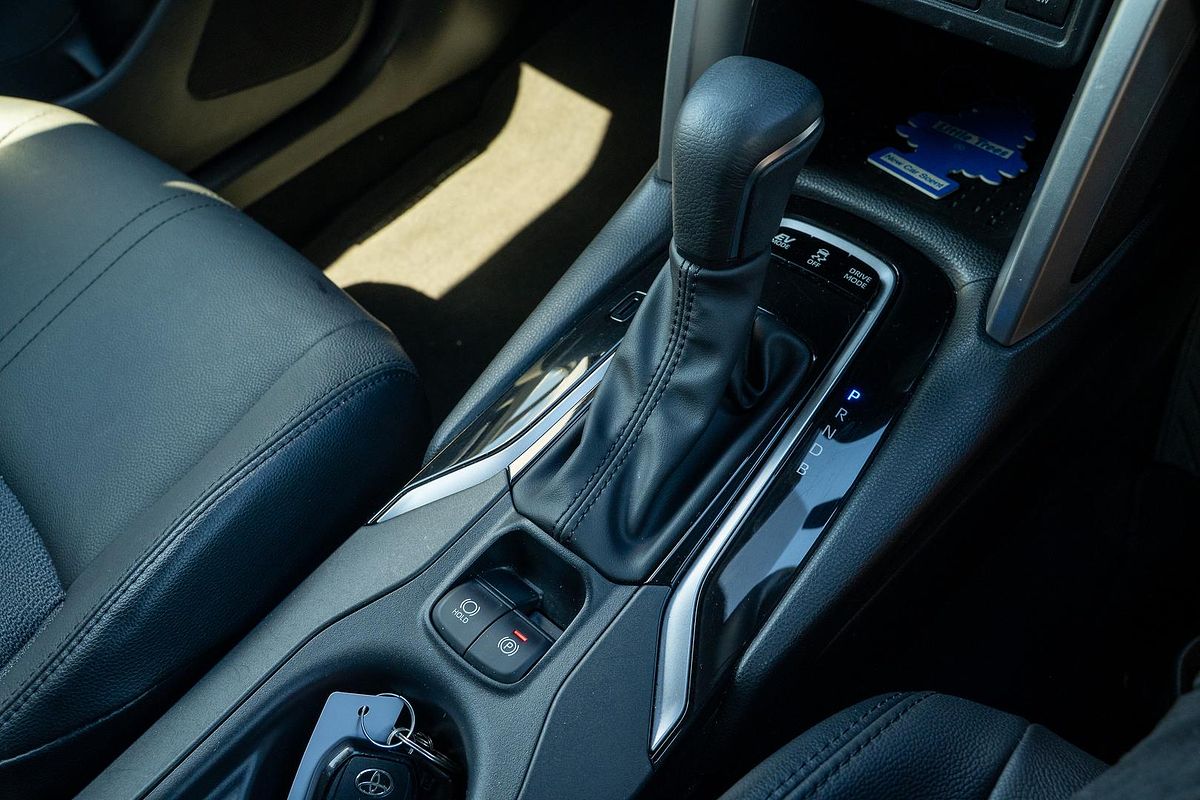 2024 Toyota Corolla Cross GXL MXGH10R