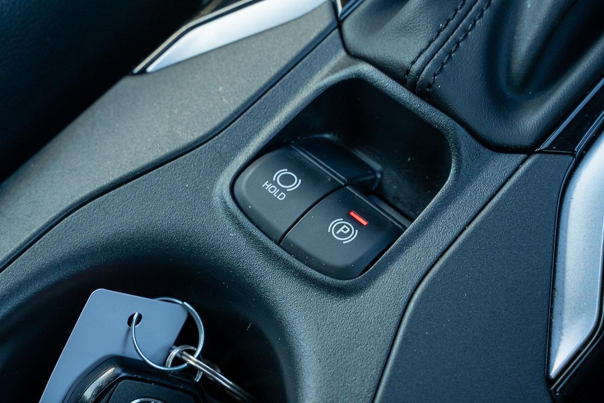 2024 Toyota Corolla Cross GXL MXGH10R