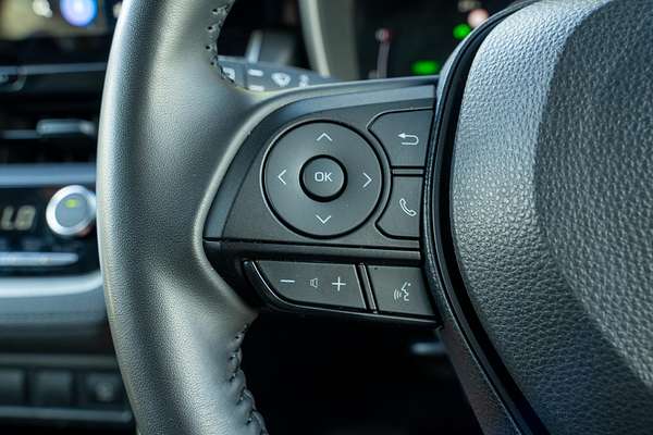 2024 Toyota Corolla Cross GXL MXGH10R