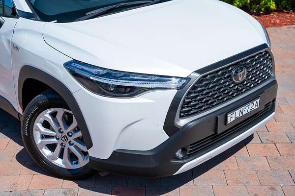 2024 Toyota Corolla Cross GXL MXGH10R