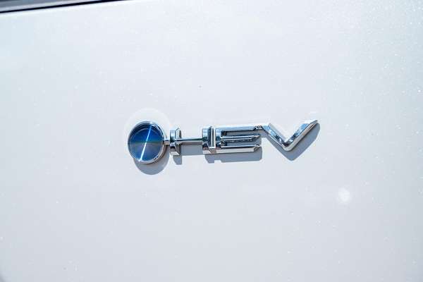 2024 Toyota Corolla Cross GXL MXGH10R