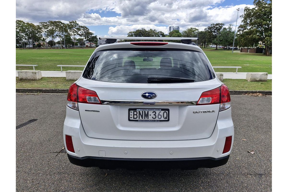 2010 Subaru Outback 2.5i 4GEN