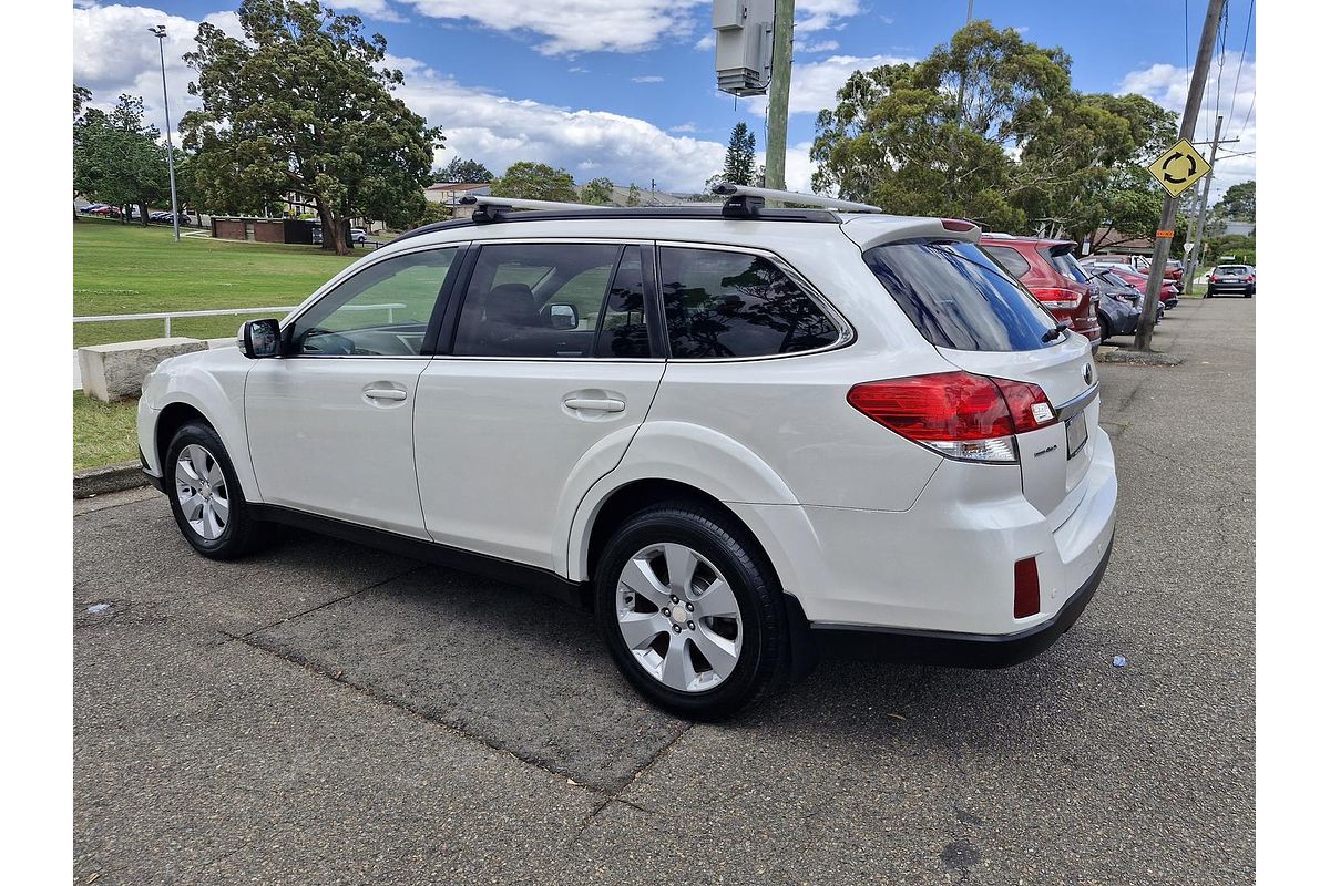 2010 Subaru Outback 2.5i 4GEN
