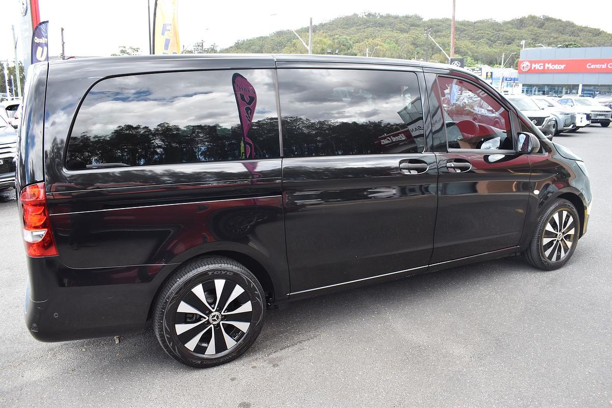 2019 Mercedes-Benz Valente 116CDI 447