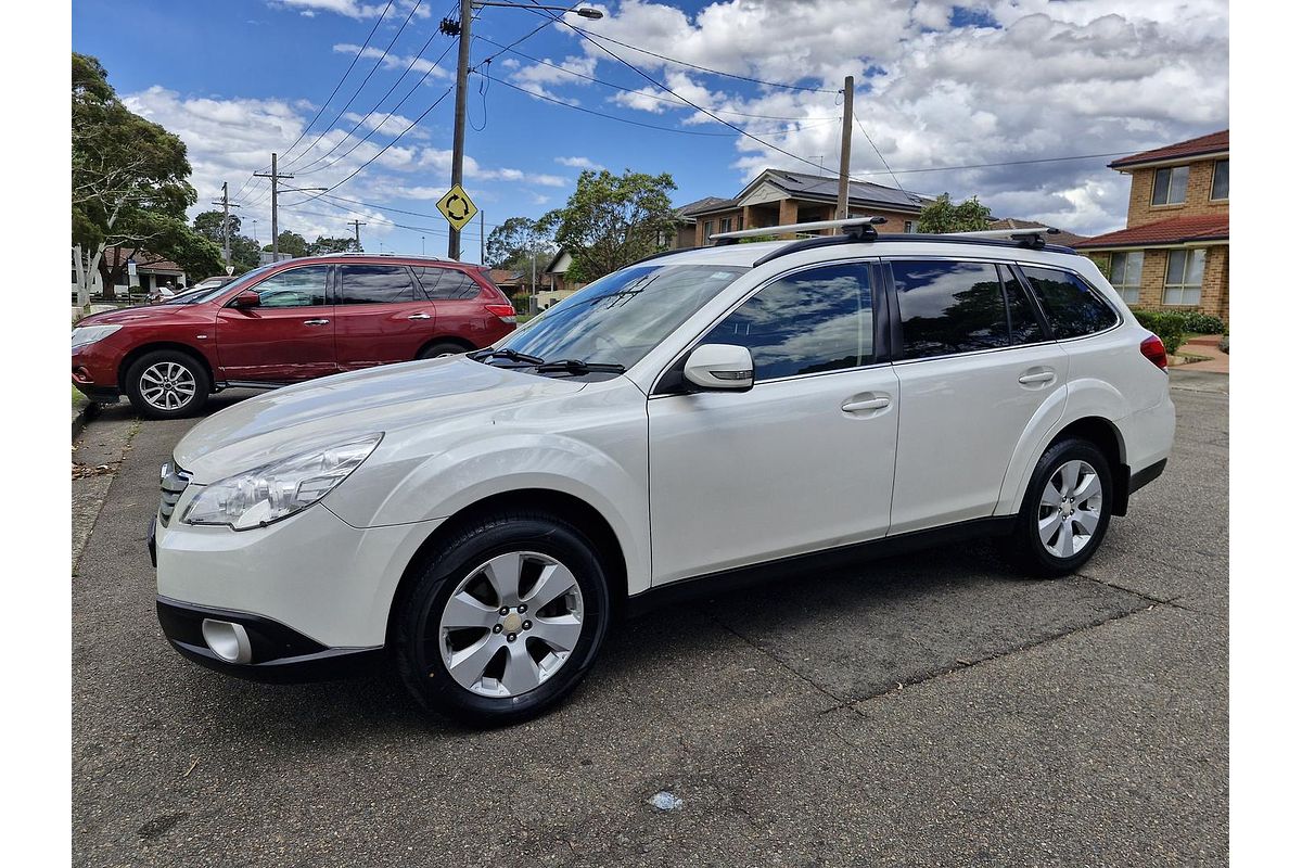 2010 Subaru Outback 2.5i 4GEN