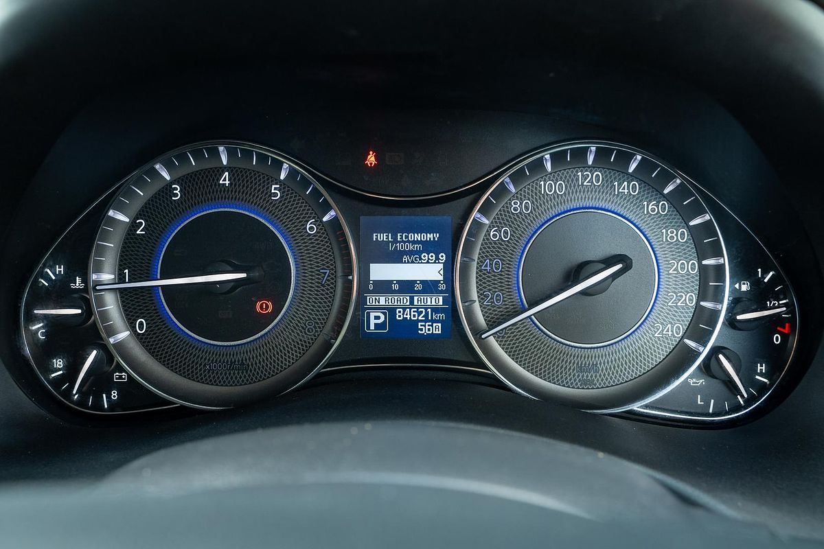 2017 INFINITI QX80 S Premium Z62