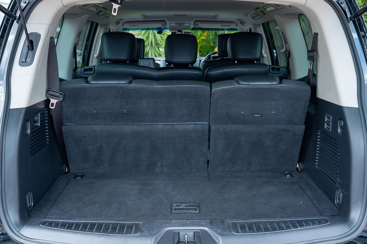 2017 INFINITI QX80 S Premium Z62