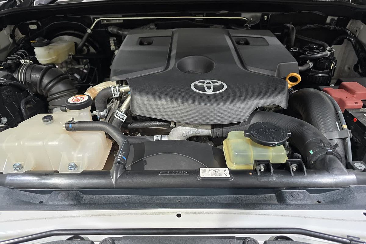 2019 Toyota Hilux SR GUN126R 4X4
