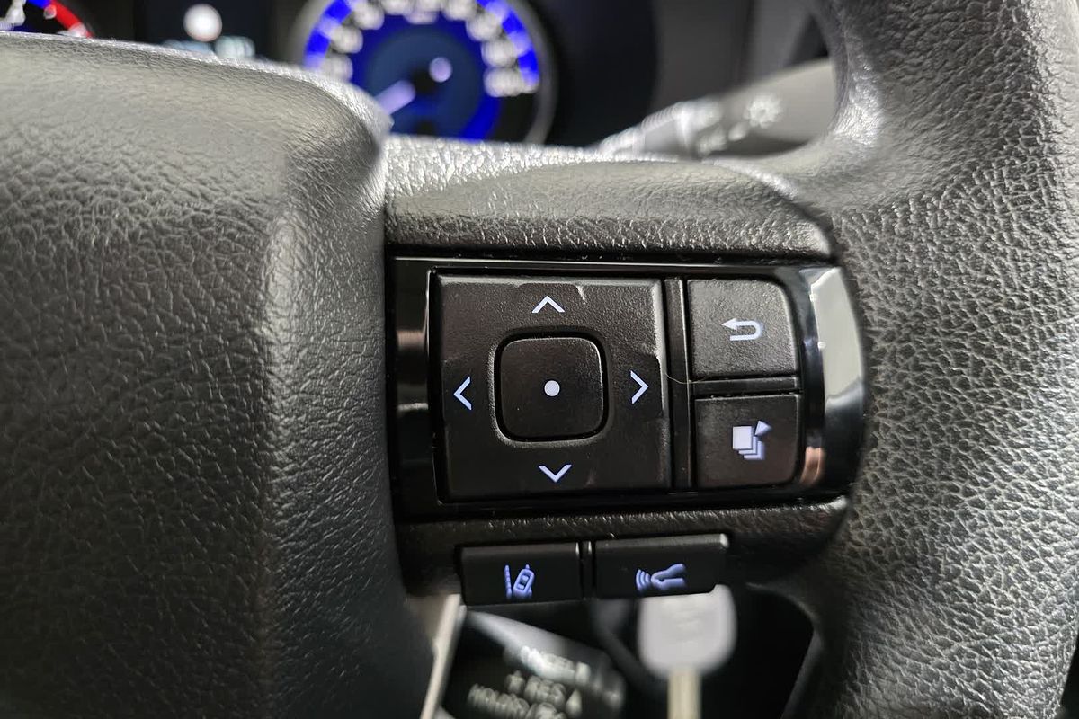 2019 Toyota Hilux SR GUN126R 4X4