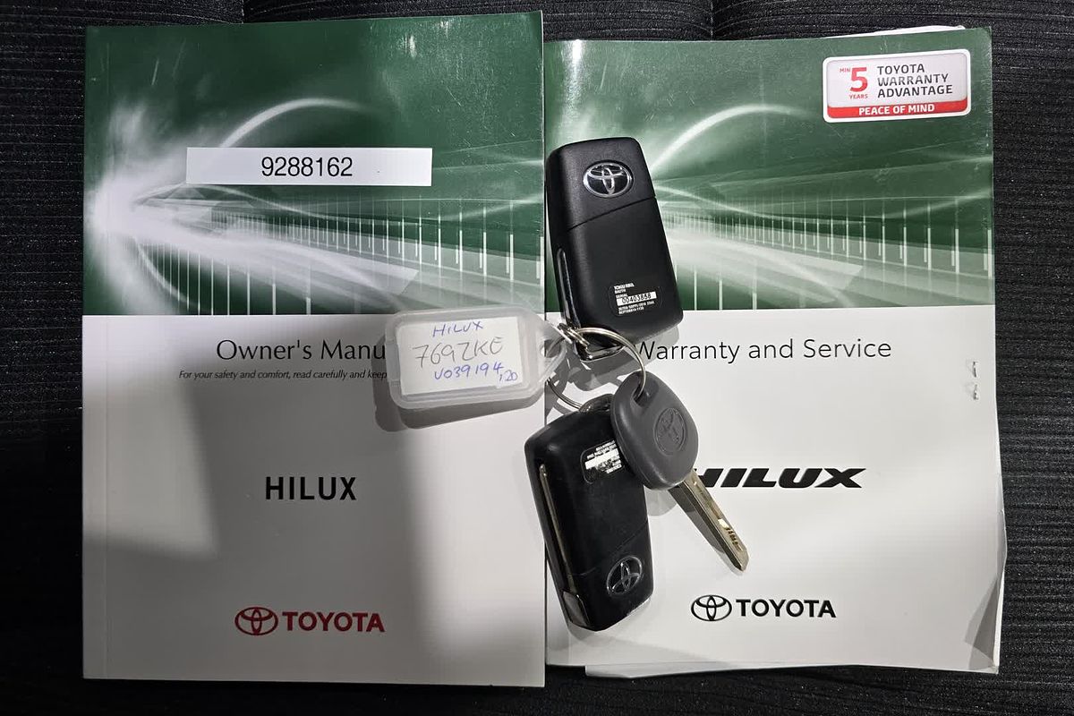 2019 Toyota Hilux SR GUN126R 4X4