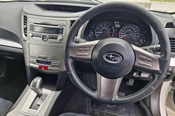 2010 Subaru Outback 2.5i 4GEN