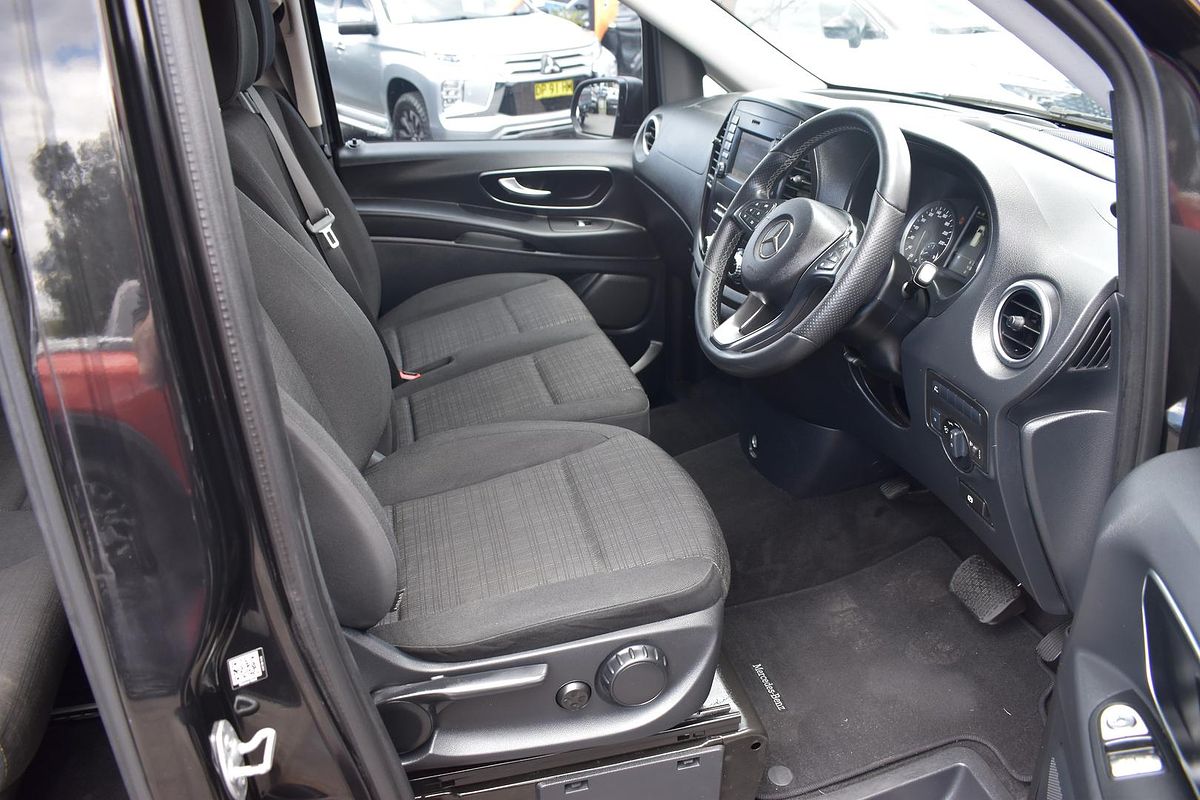 2019 Mercedes-Benz Valente 116CDI 447