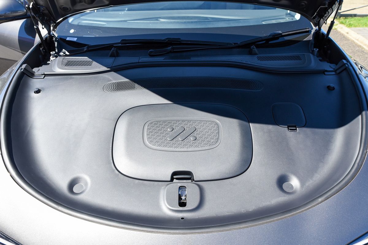 2025 MG IM5 Performance P12L