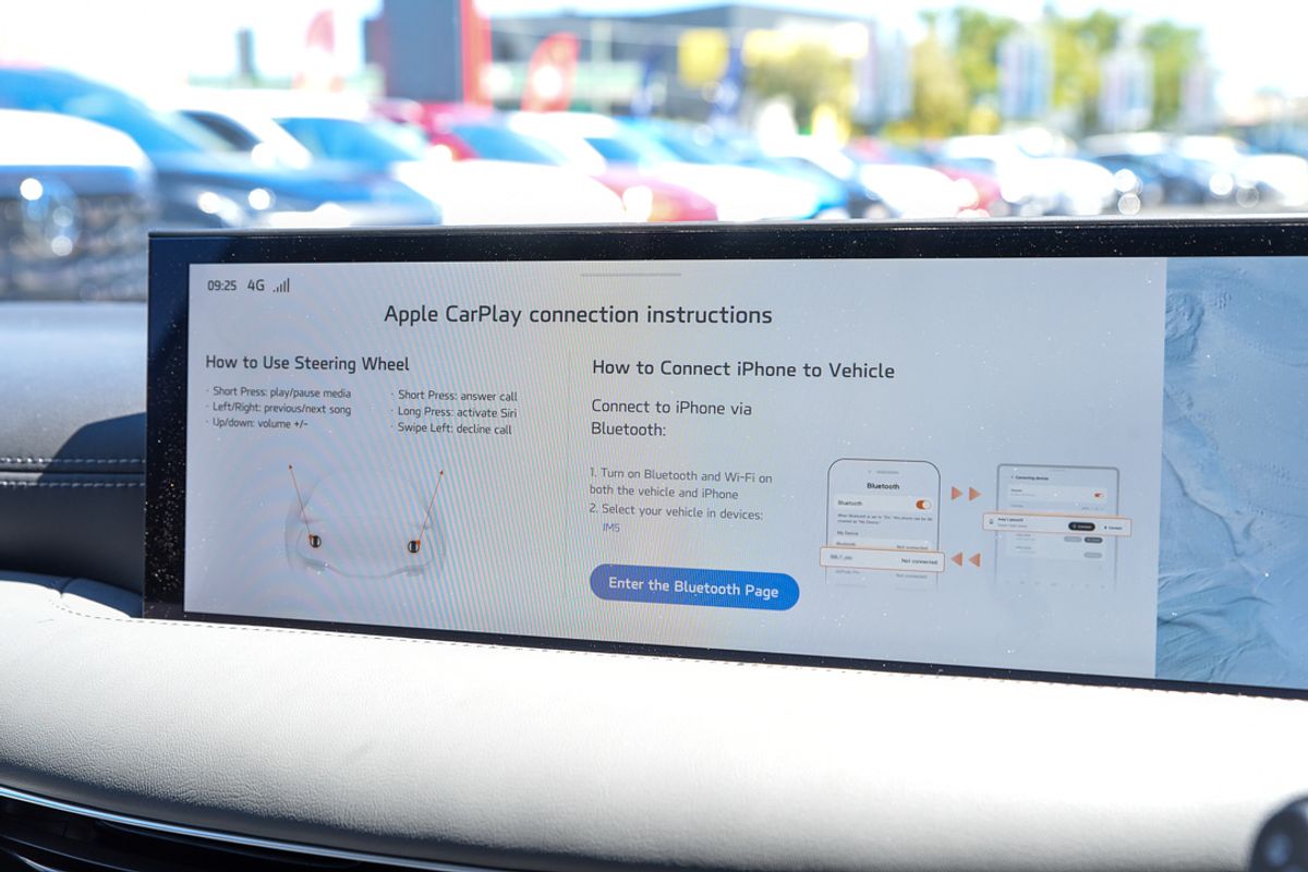 2025 MG IM5 Performance P12L