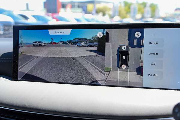 2025 MG IM5 Performance P12L