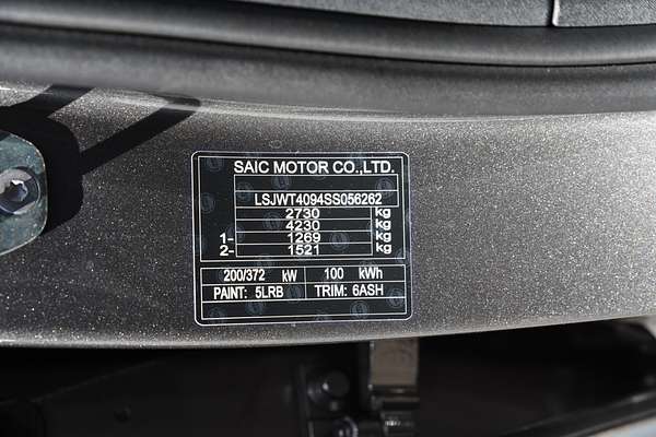 2025 MG IM5 Performance P12L