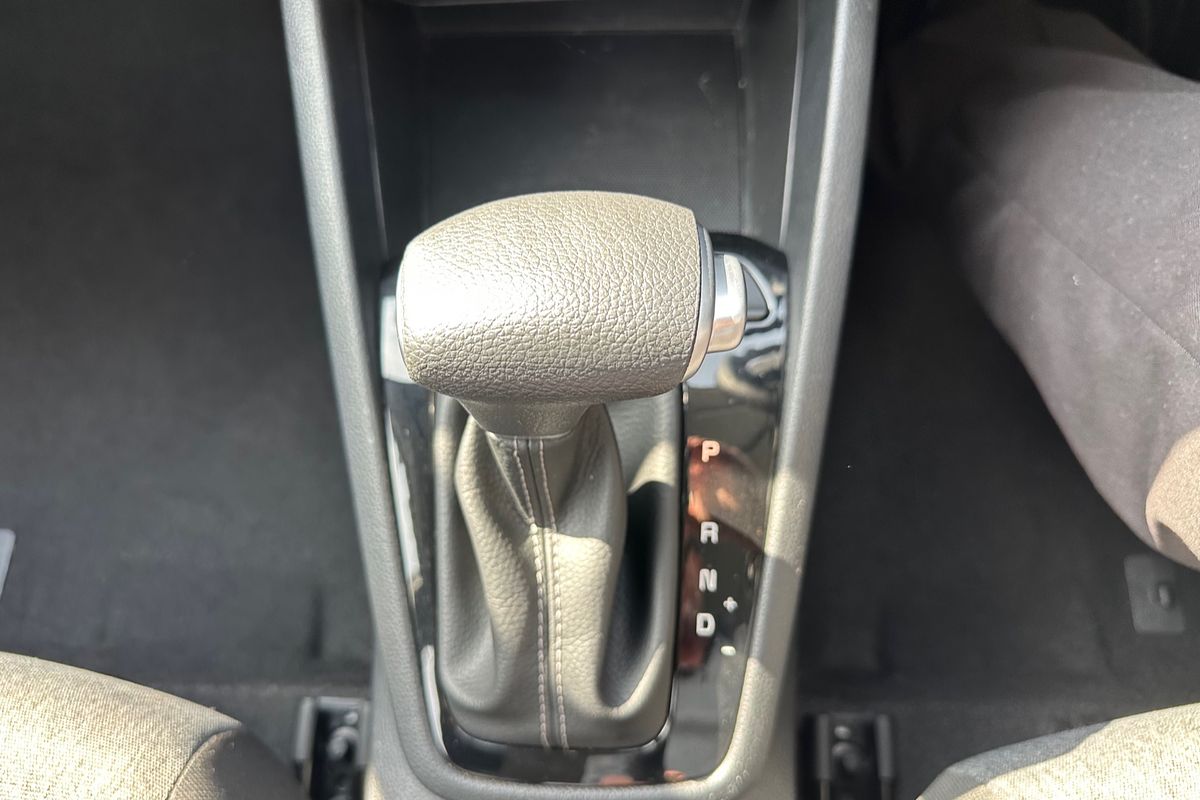 2023 Kia Stonic Sport YB