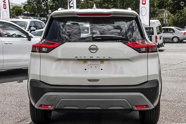 2025 Nissan X-TRAIL ST-L T33