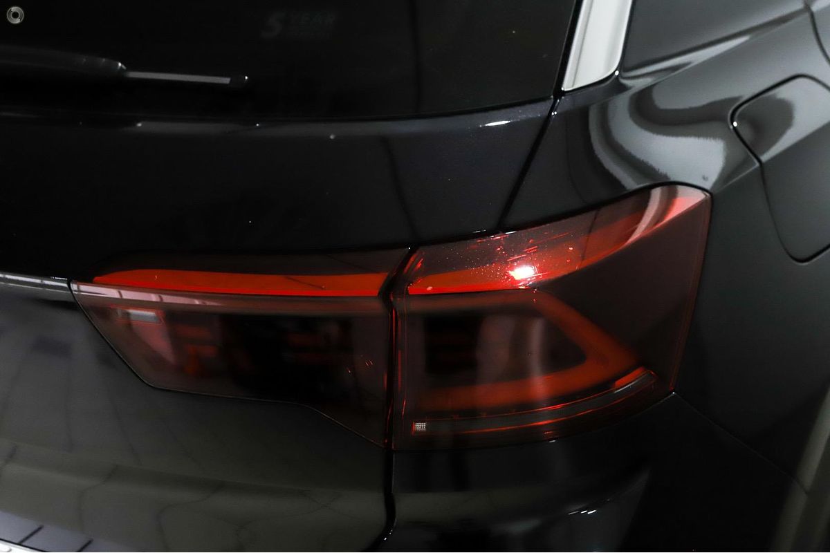 2025 Volkswagen T-Roc R D11