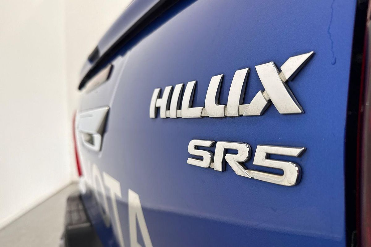 2017 Toyota Hilux SR5 GUN126R 4X4
