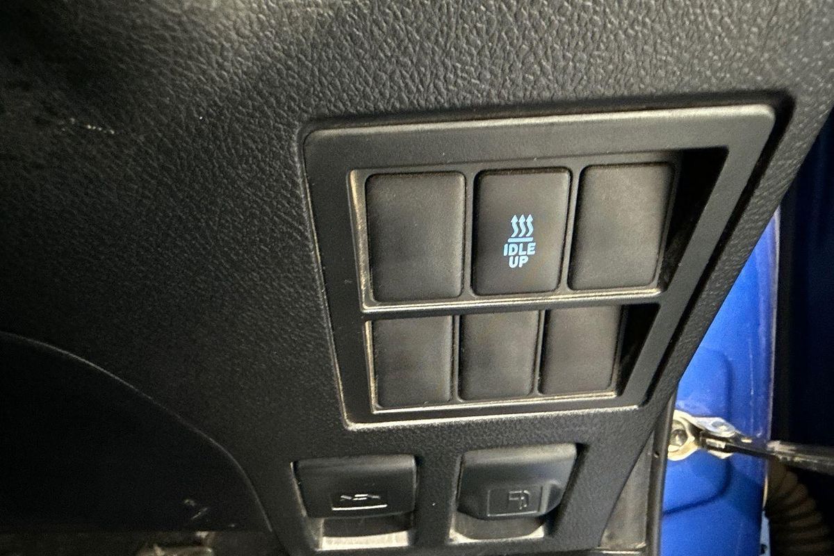 2017 Toyota Hilux SR5 GUN126R 4X4