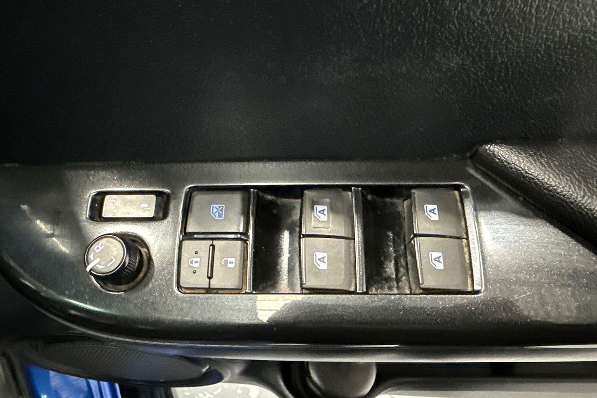 2017 Toyota Hilux SR5 GUN126R 4X4