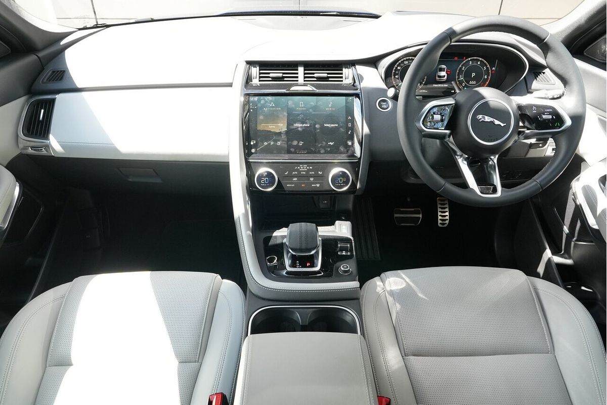 2024 Jaguar E-PACE P250 R-Dynamic SE X540
