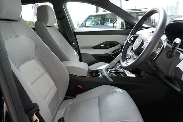 2024 Jaguar E-PACE P250 R-Dynamic SE X540