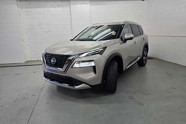 2025 Nissan X-TRAIL Ti T33