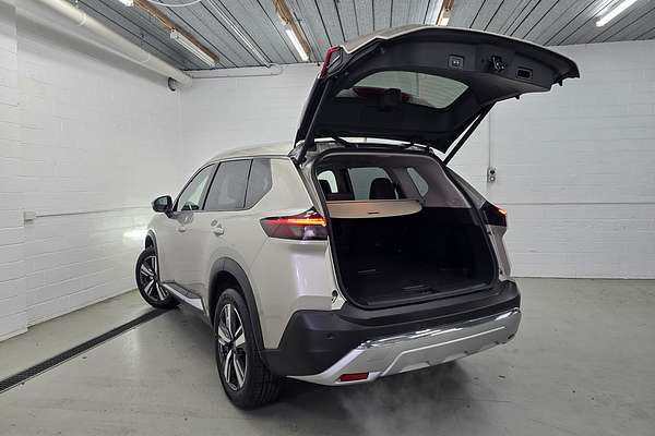 2025 Nissan X-TRAIL Ti T33