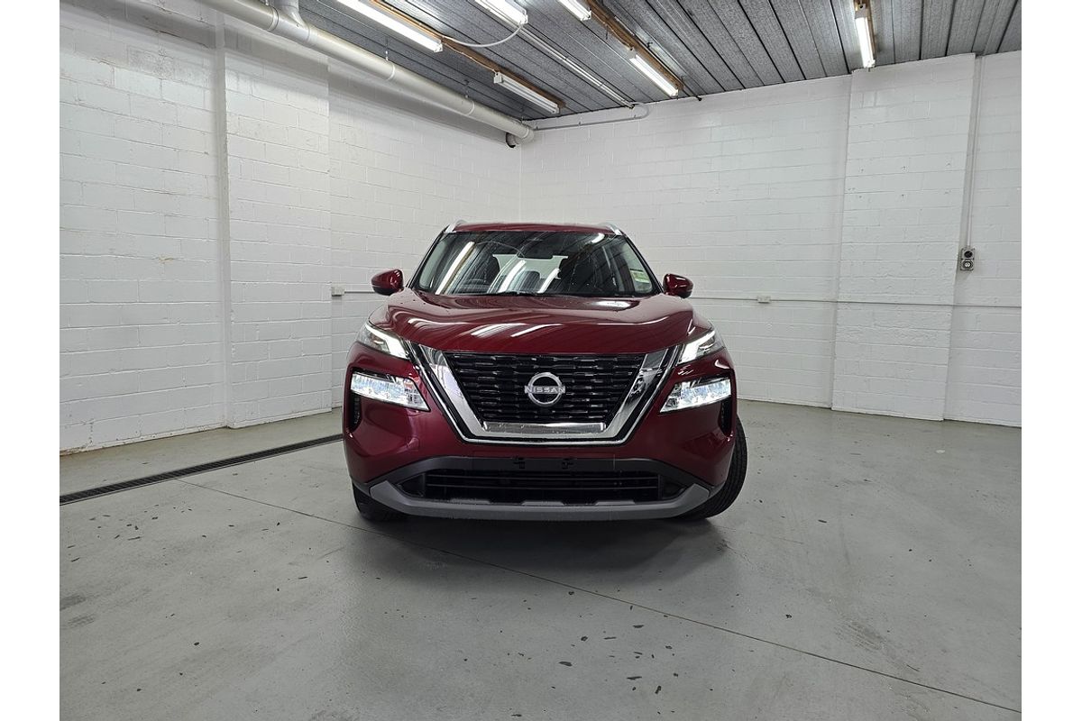 2025 Nissan X-TRAIL ST T33