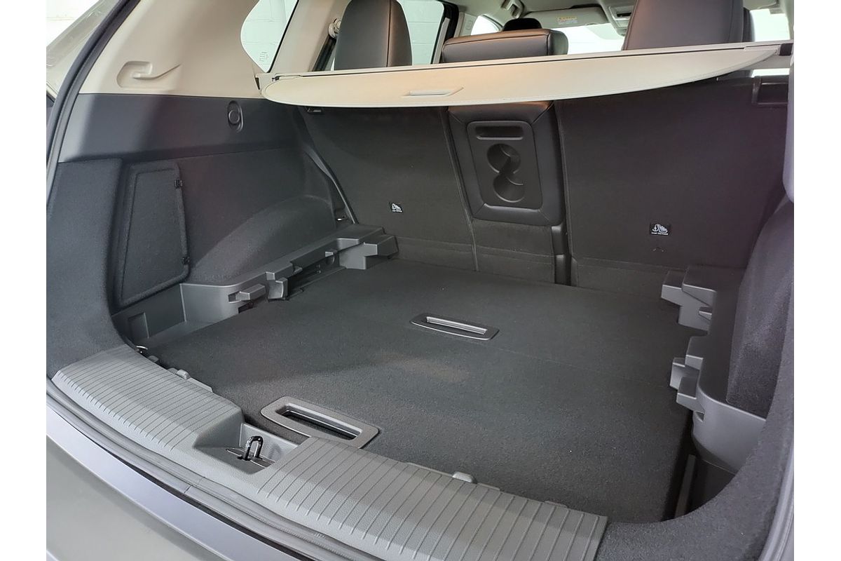 2025 Nissan X-TRAIL ST-L T33