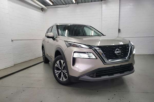 2025 Nissan X-TRAIL ST-L T33
