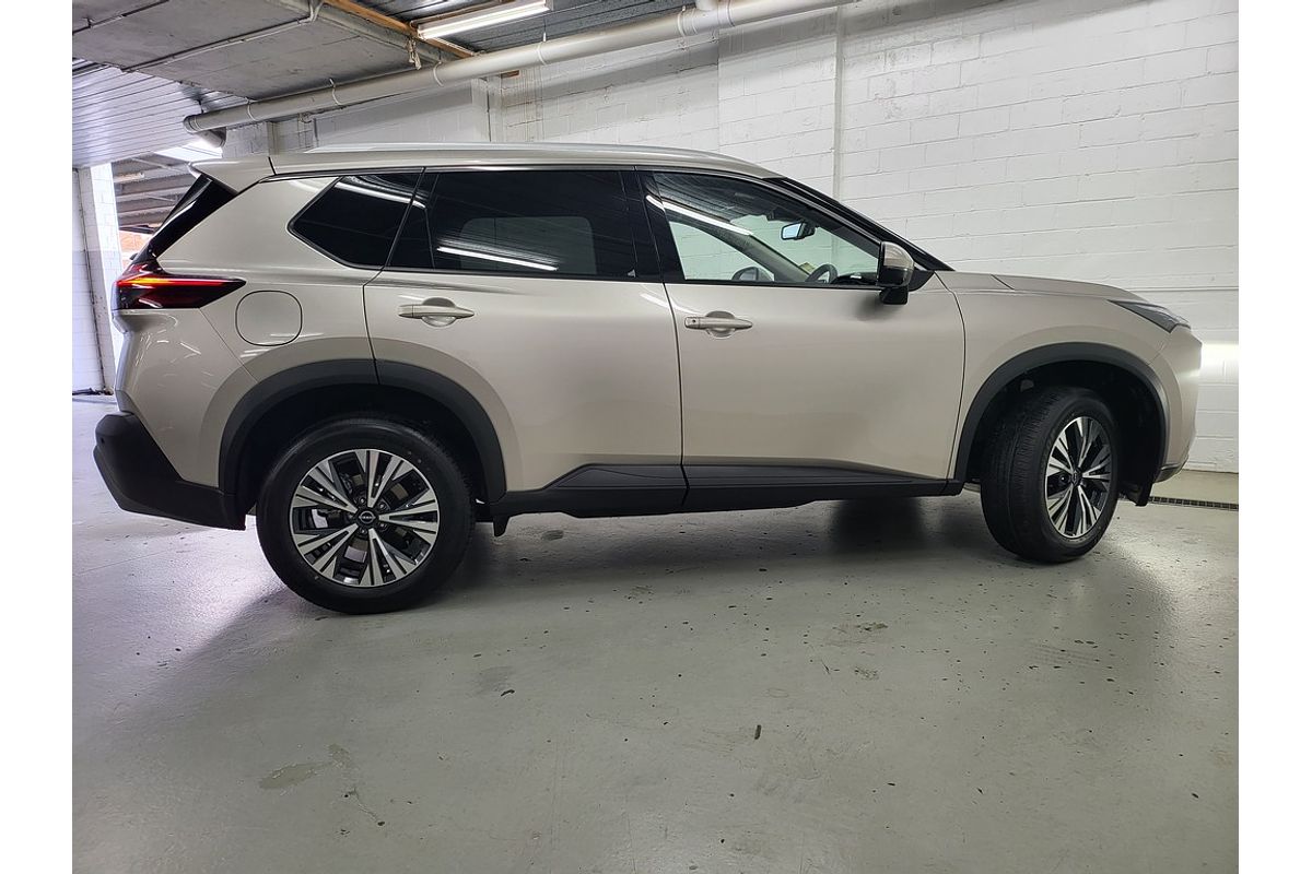 2025 Nissan X-TRAIL ST-L T33