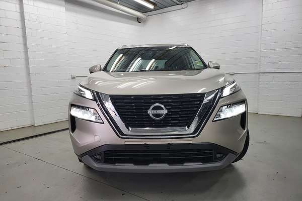 2025 Nissan X-TRAIL ST-L T33