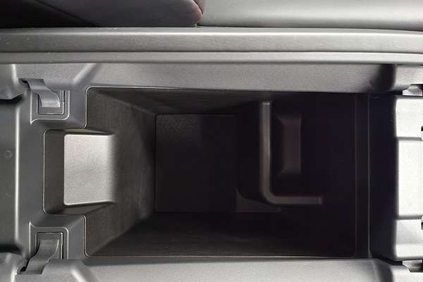 2025 Nissan X-TRAIL ST-L T33