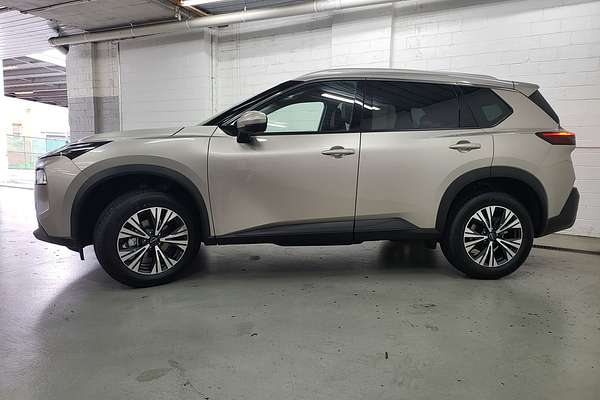 2025 Nissan X-TRAIL ST-L T33