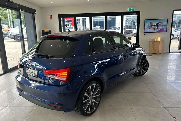 2017 Audi A1  8X