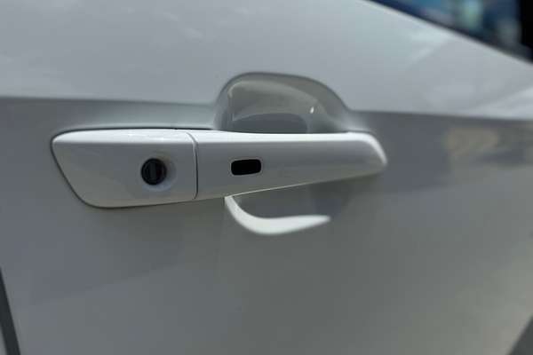 2023 Isuzu MU-X LS-T